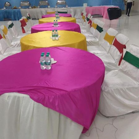 Hotel Rudra Continental Rudrapur Kültér fotó