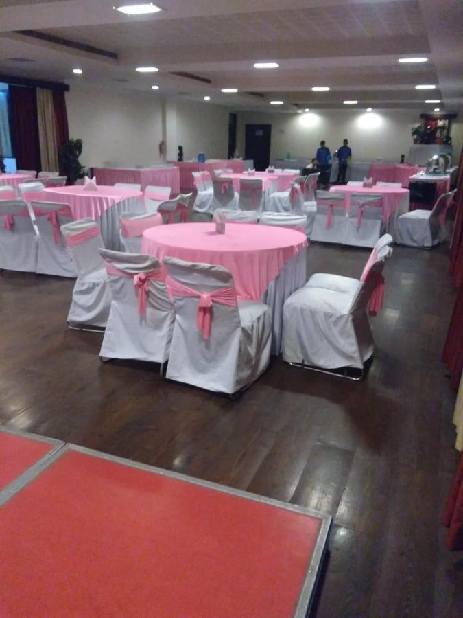 Hotel Rudra Continental Rudrapur Kültér fotó